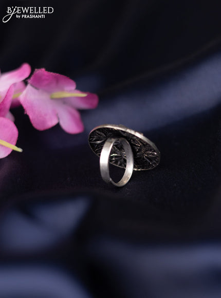 Oxidised ring with black stones