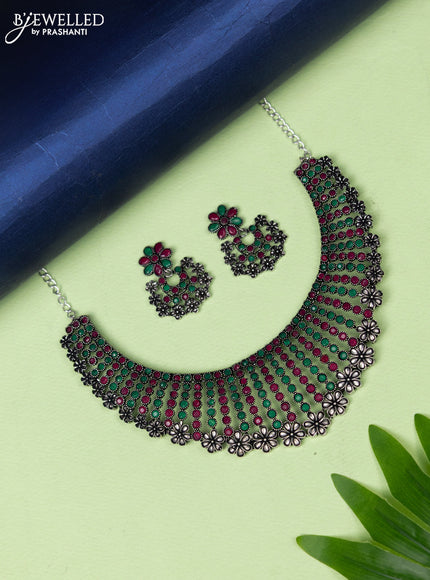 Oxidised necklace floral design with kemp stones