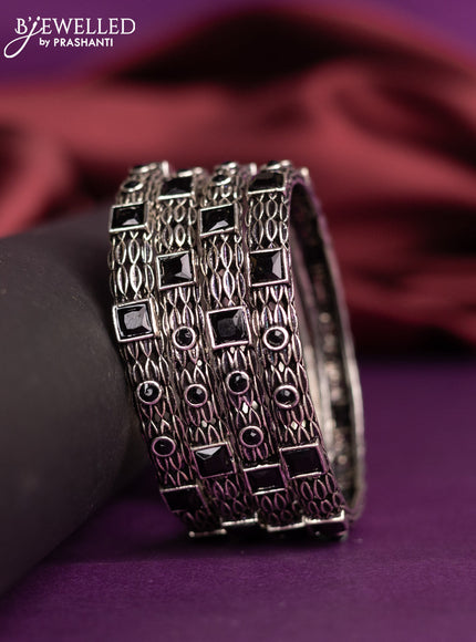 Oxidised bangle with black stones