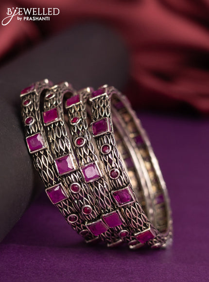 Oxidised bangle with ruby stones