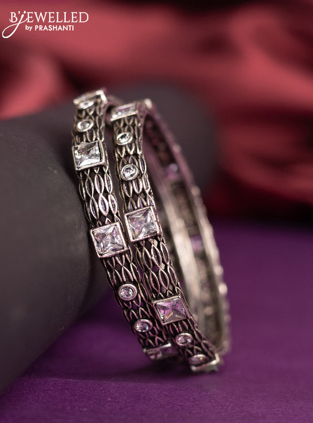 Oxidised bangle with cz stones