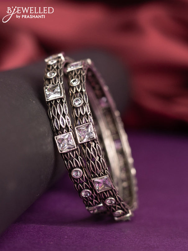 Oxidised bangle with cz stones