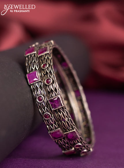 Oxidised bangle with ruby stones