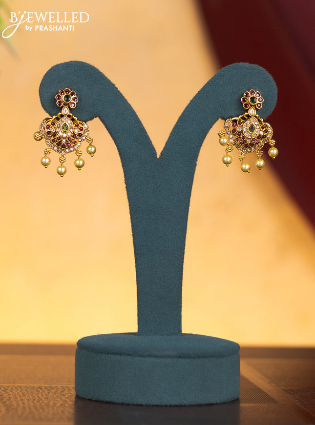 Antique guttapusalu necklace with kemp & cz stones and pearl & hangings