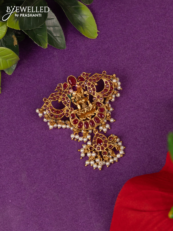 Antique jada billai lakshmi design with kemp stones golden beads hangings