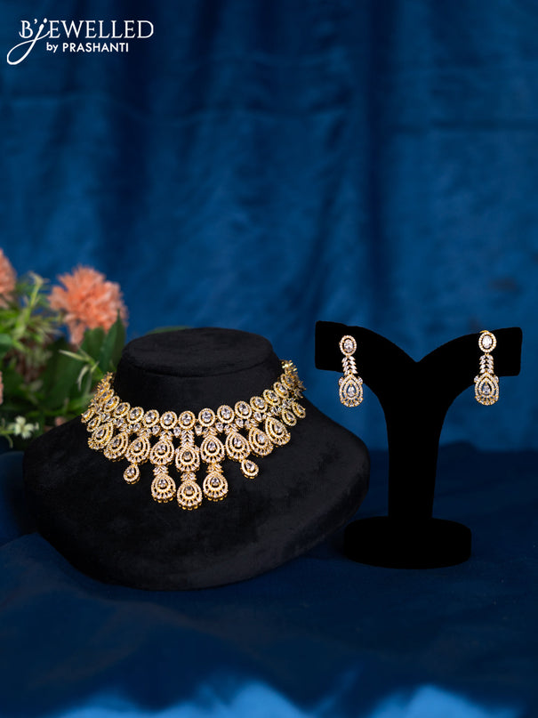 Zircon choker with cz stones in gold finish