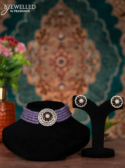 Beded lavender choker with violet and cz stones pendant in gold finish