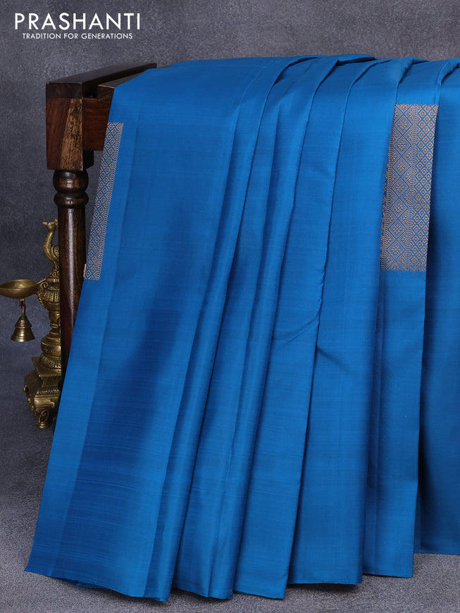 Pure kanjivaram silk saree cs blue and maroon with zari woven box type buttas in borderless style
