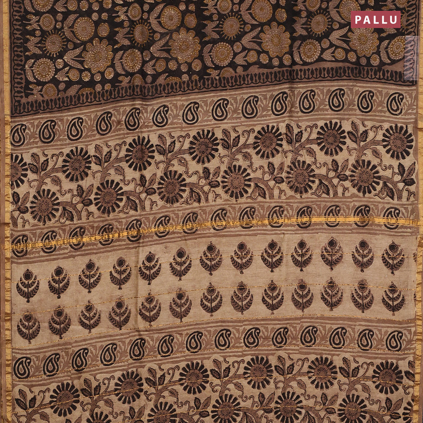Chanderi bagru saree black and chikku shade with allover prints and zari woven border