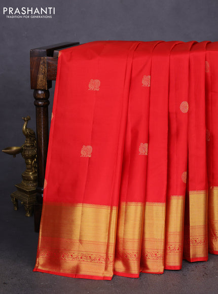Pure kanchipuram silk saree red and bottle green with annam & rudhraksha zari woven buttas and rich zari woven border