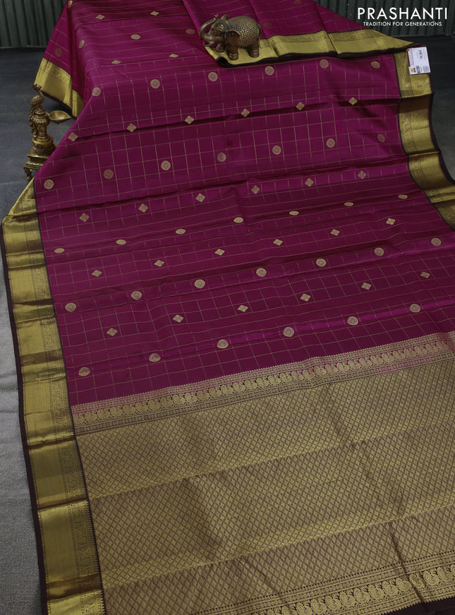 Pure kanchipuram silk saree dark magenta pink and brown with allover zari checks & buttas and annam zari woven korvai border
