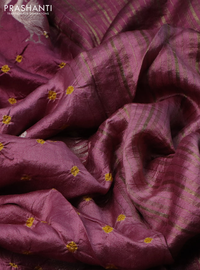 Chiniya silk saree mauve pink with allover zari buttas & bandhini prints and zari woven piping border