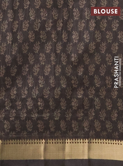 Semi tussar saree sap green with allover butta prints and zari woven border
