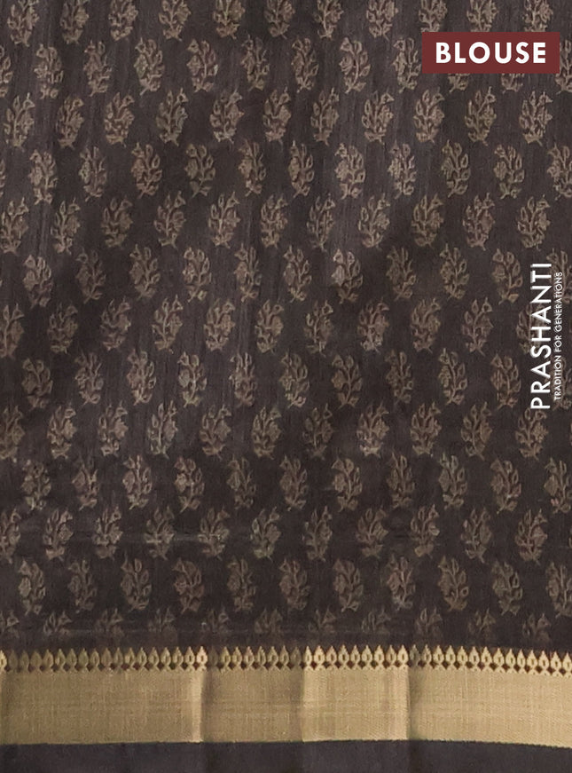 Semi tussar saree sap green with allover butta prints and zari woven border