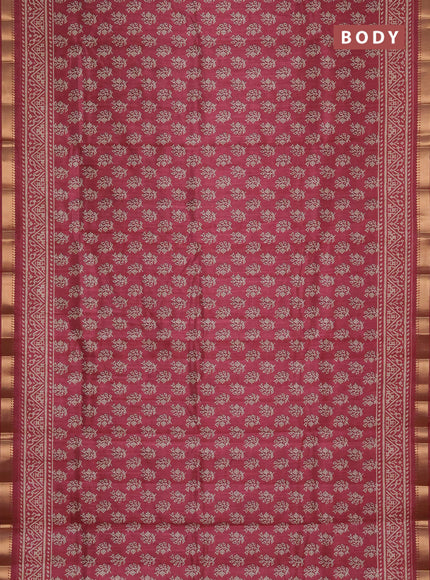 Semi tussar saree maroon with allover butta prints and zari woven border