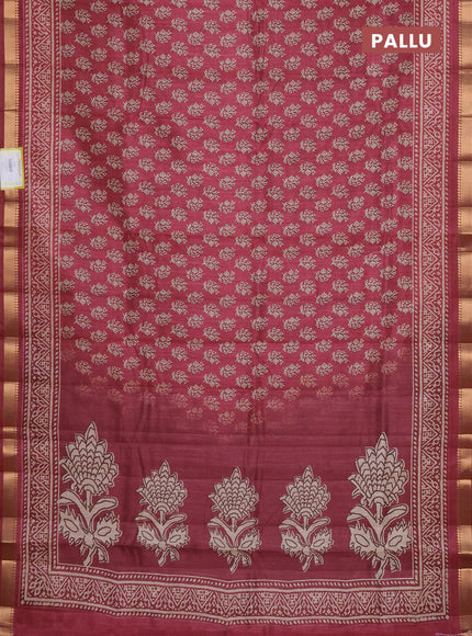 Semi tussar saree maroon with allover butta prints and zari woven border
