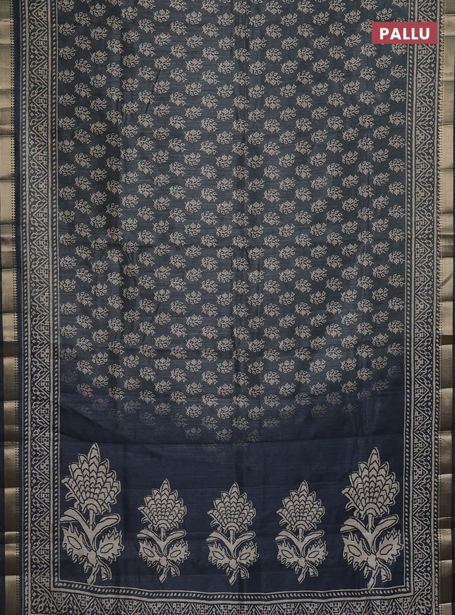 Semi tussar saree grey with allover butta prints and zari woven border