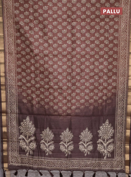 Semi tussar saree brown with allover butta prints and zari woven border