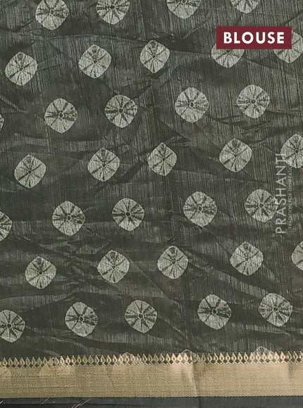 Semi tussar saree pastel green and sap green with butta prints and zari woven border