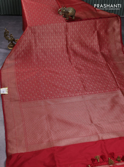 Banarasi semi silk saree maroon with allover thread & zari weaves and woven border