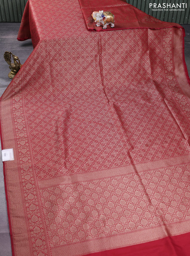 Banarasi semi silk saree maroon with allover thread & zari weaves and woven border