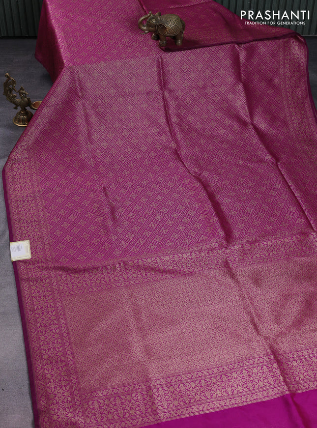 Banarasi semi silk saree magenat pink with allover thread & zari weaves and woven border