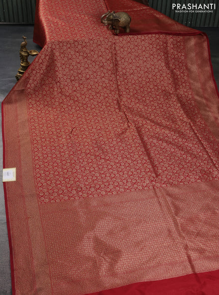 Banarasi semi silk saree maroon with allover thread & zari weaves and woven border