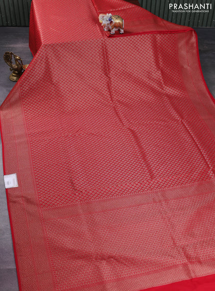 Banarasi semi silk saree red with allover thread & zari weaves and woven border