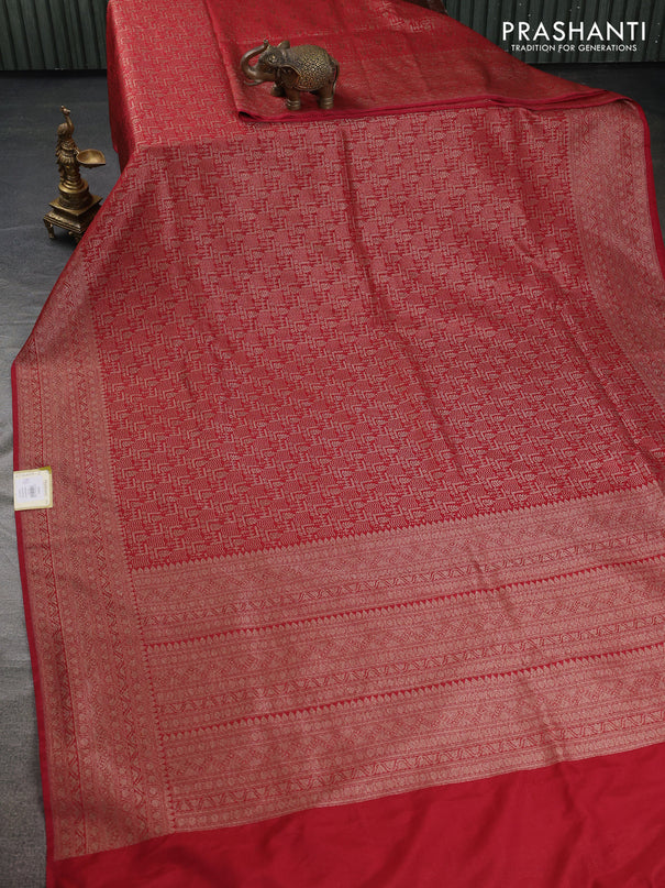 Banarasi semi silk saree maroon with allover thread & zari weaves and woven border