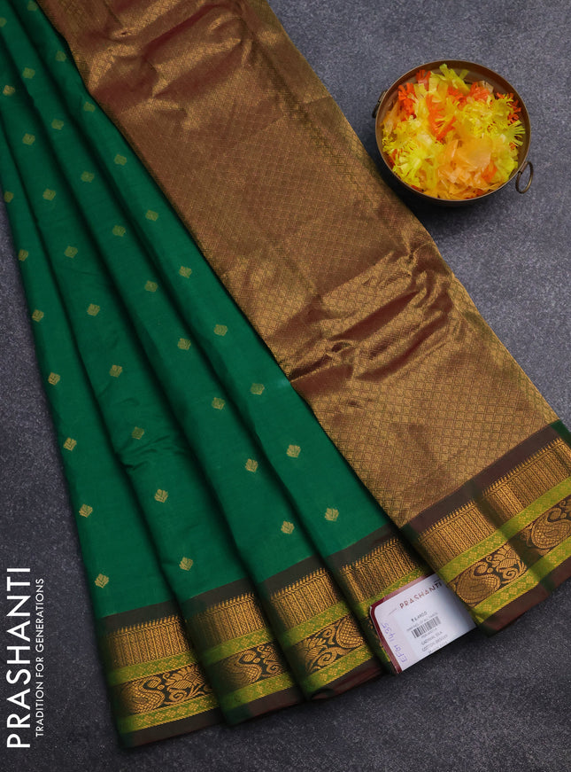 Gadwal silk cotton saree green and dual shade of maroon with zari woven buttas and zari woven border