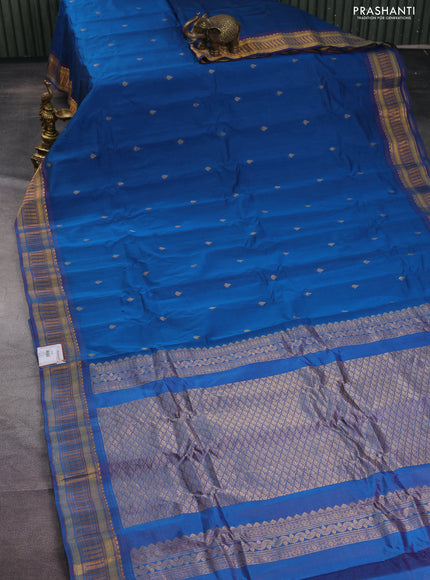 Gadwal silk cotton saree cs blue and dual shade of maroon with zari woven buttas and zari woven border
