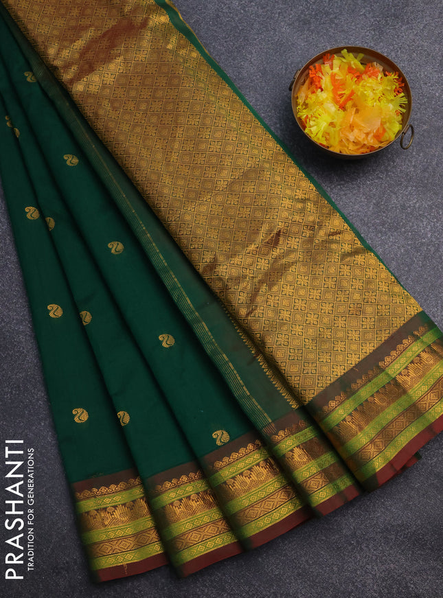 Gadwal silk cotton saree green and dual shade of maroon with zari woven buttas and zari woven border