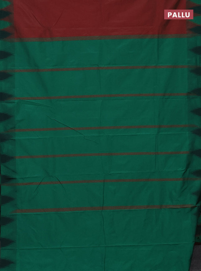 Arani semi silk saree dual shade of maroon and green with plain body and temple design border