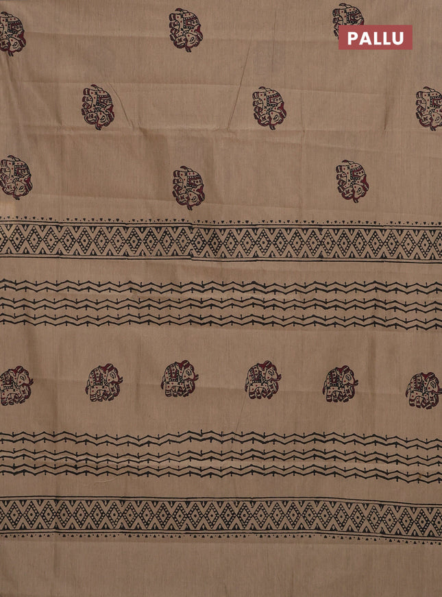 Semi silk cotton saree beige and maroon with elephant butta prints in borderless style