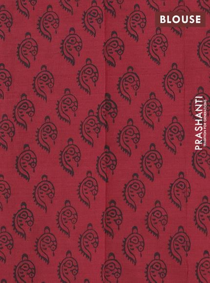 Semi silk cotton saree grey and maroon with butta prints and piping border