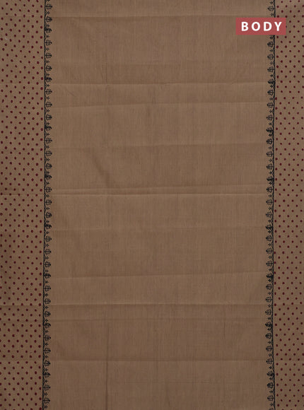 Semi silk cotton saree beige and maroon with plain body and printed border