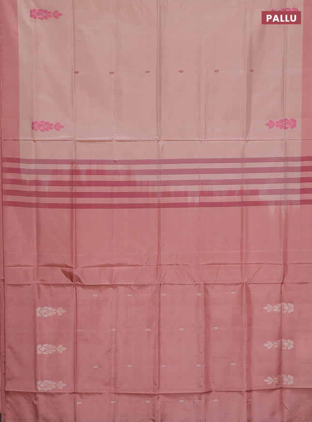Banana pith saree sandal and pastel peach with thread woven buttas and contrast border