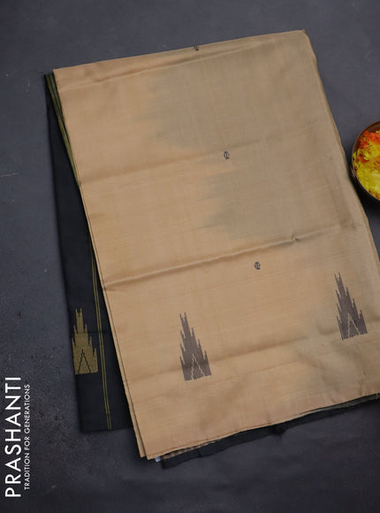 Banana pith saree sandal and black with thread woven buttas in borderless style