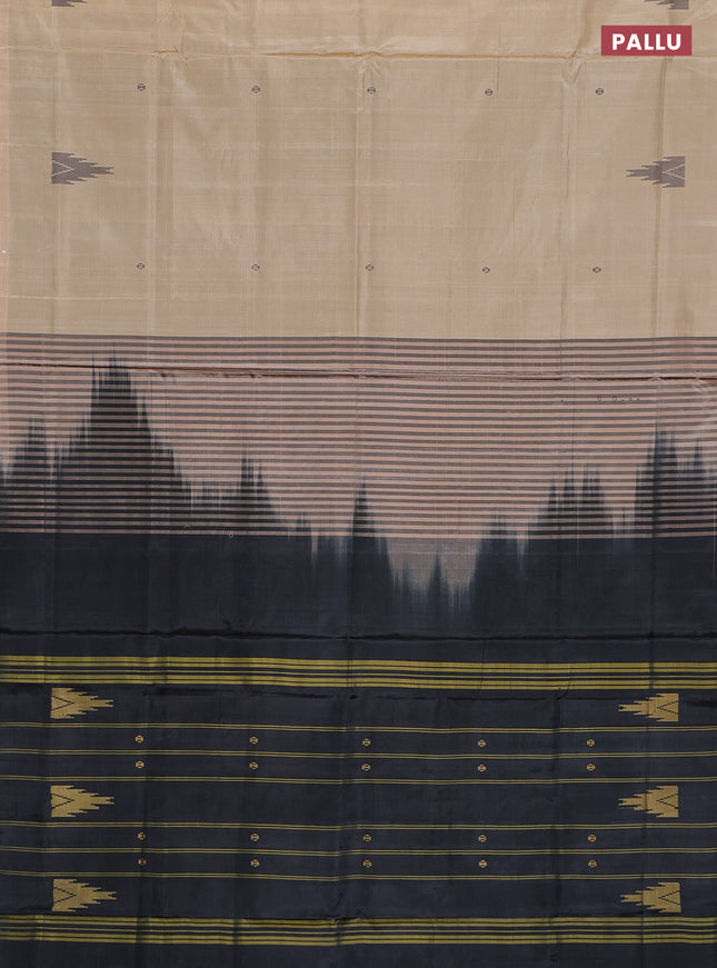 Banana pith saree sandal and black with thread woven buttas in borderless style