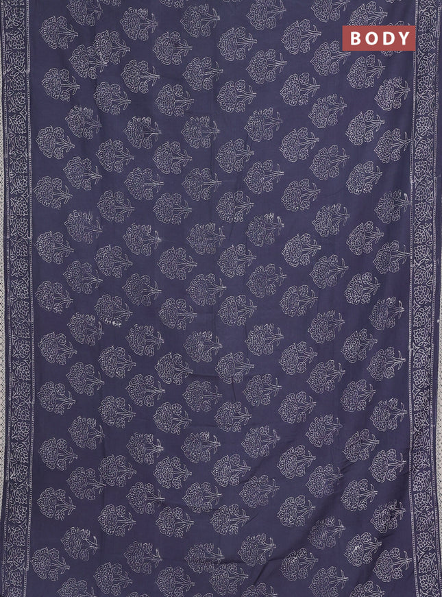 Semi pashmina silk saree grey and cream with allover floral butta prints and crocia lace work border