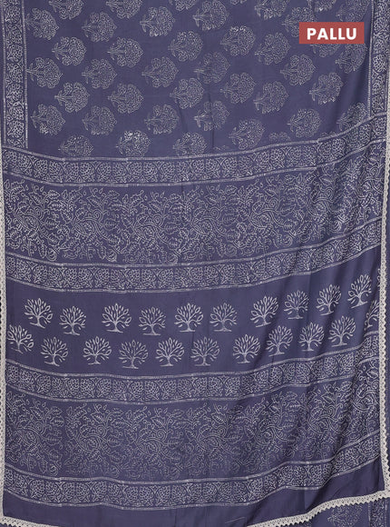 Semi pashmina silk saree grey and cream with allover floral butta prints and crocia lace work border