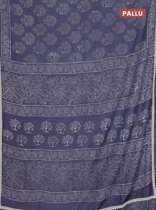 Semi pashmina silk saree grey and cream with allover floral butta prints and crocia lace work border