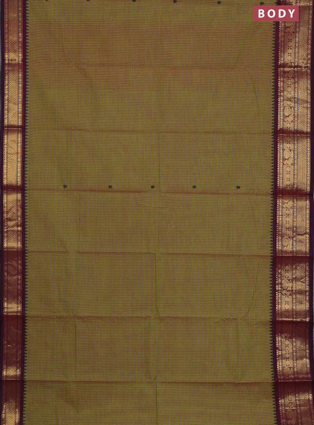 Chettinad cotton saree dual shade of green and dark magenta pink with allover checked pattern and temple disign zari woven border