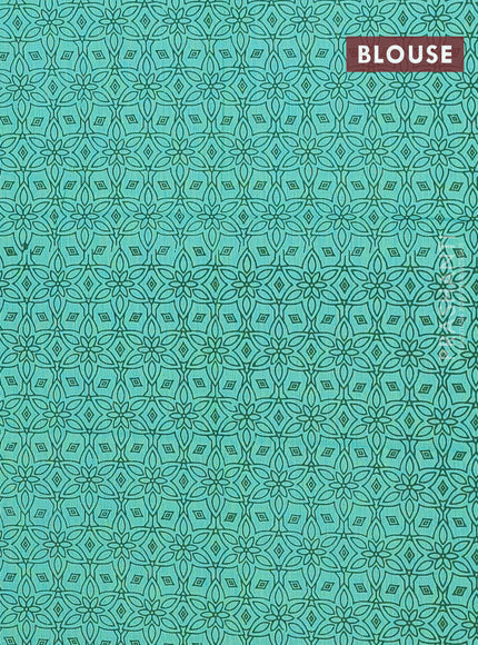 Chettinad cotton saree dual shade of deep maroon and green with thread woven buttas and temple design rettapet zari woven border