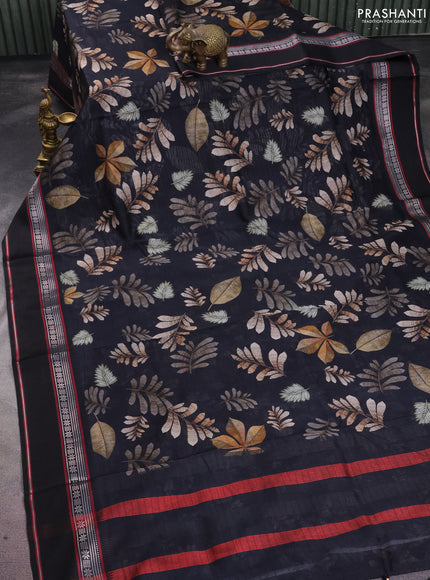 Maheshwari silk cotton saree black with allover leaf digital prints and rettapet thread woven border