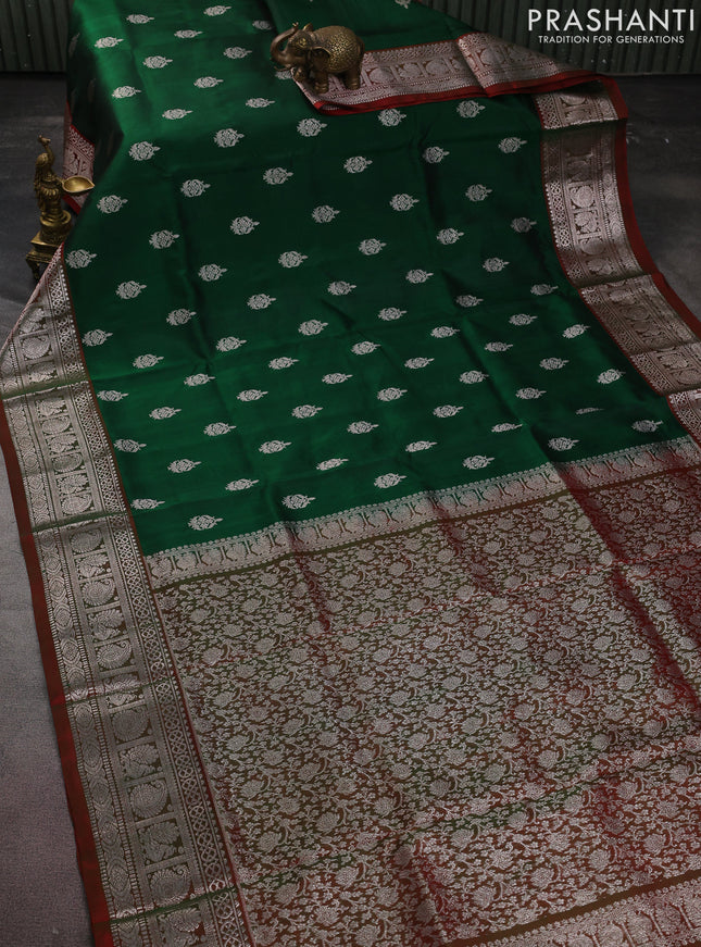 Venkatagiri silk saree dark green and dual shade of greenish red with silver zari woven buttas and silver zari woven border