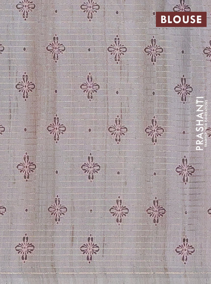 Chappa saree peach pink and grey with allover small zari checked pattern & butta prints and printed border