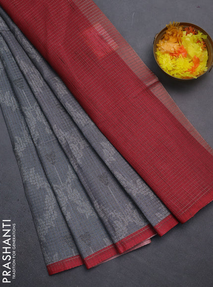 Chappa saree grey and maroon with allover small zari checked pattern & prints and piping border