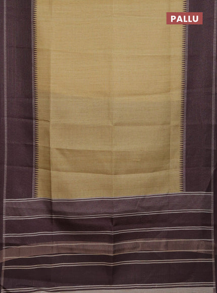 Chappa saree pale yellow and deep wine shade with allover small zari checked pattern and temple design zari woven border