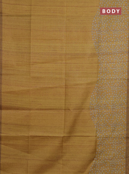 Chappa saree mustard shade with allover small zari checked pattern and floral digital printed pallu
